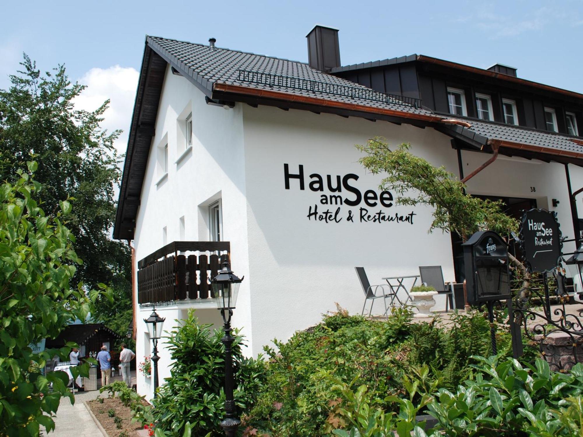Das Haus Am See Sinzheim Exteriör bild